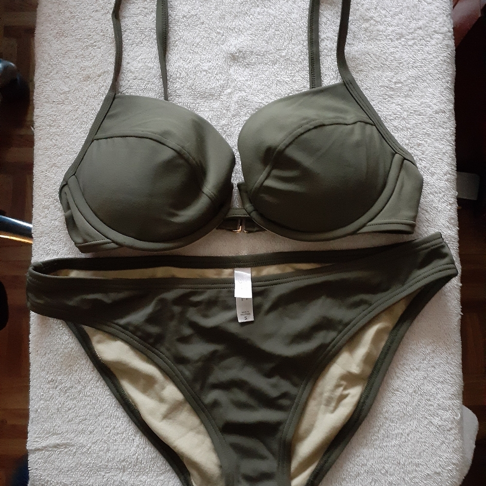 Victoria's Secret 2- pc bathing suit 34C size S